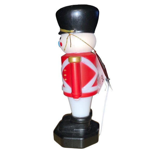 Soldier Blow Mold 11 Inch with Tags Lighted - Picture 6 of 15